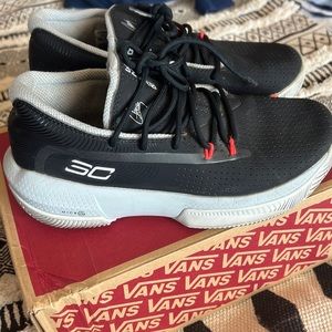 Boys Step Currys shoes